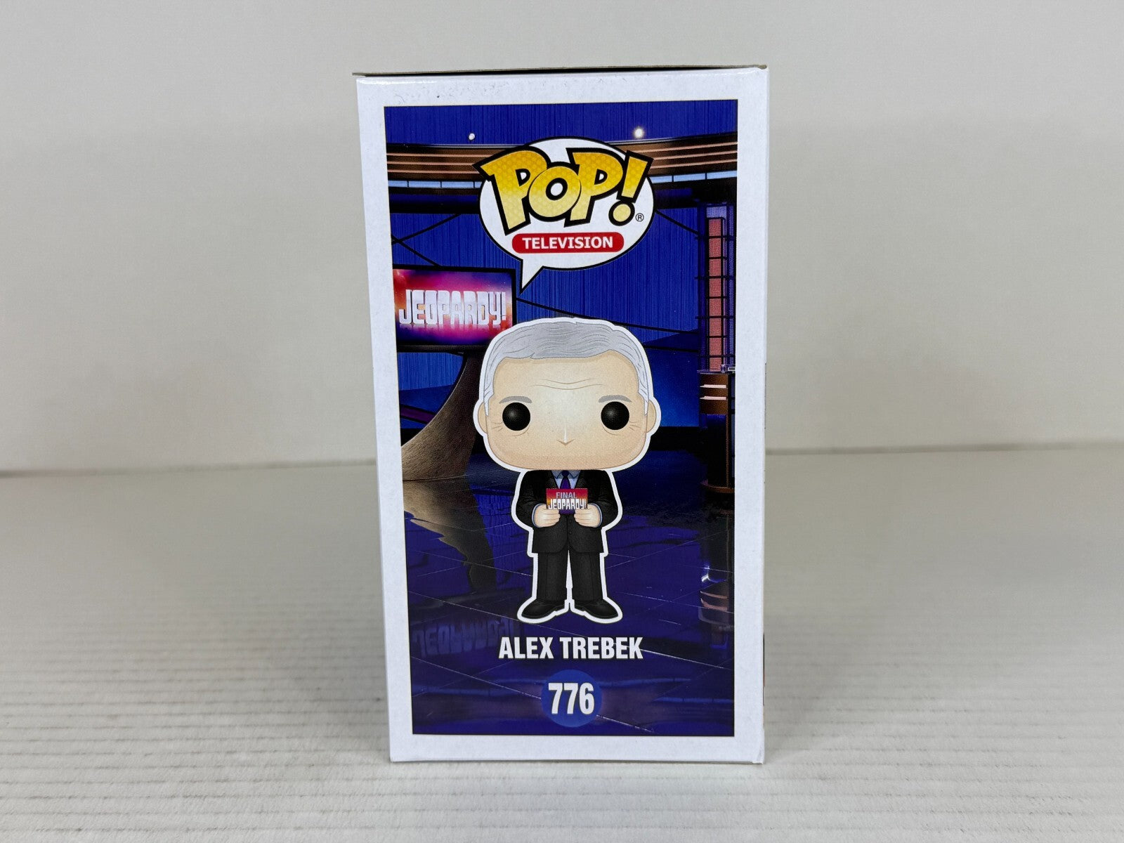Funko Pop Vinyl - Television - Jeopardy - Alex Trebek - #776 Chase