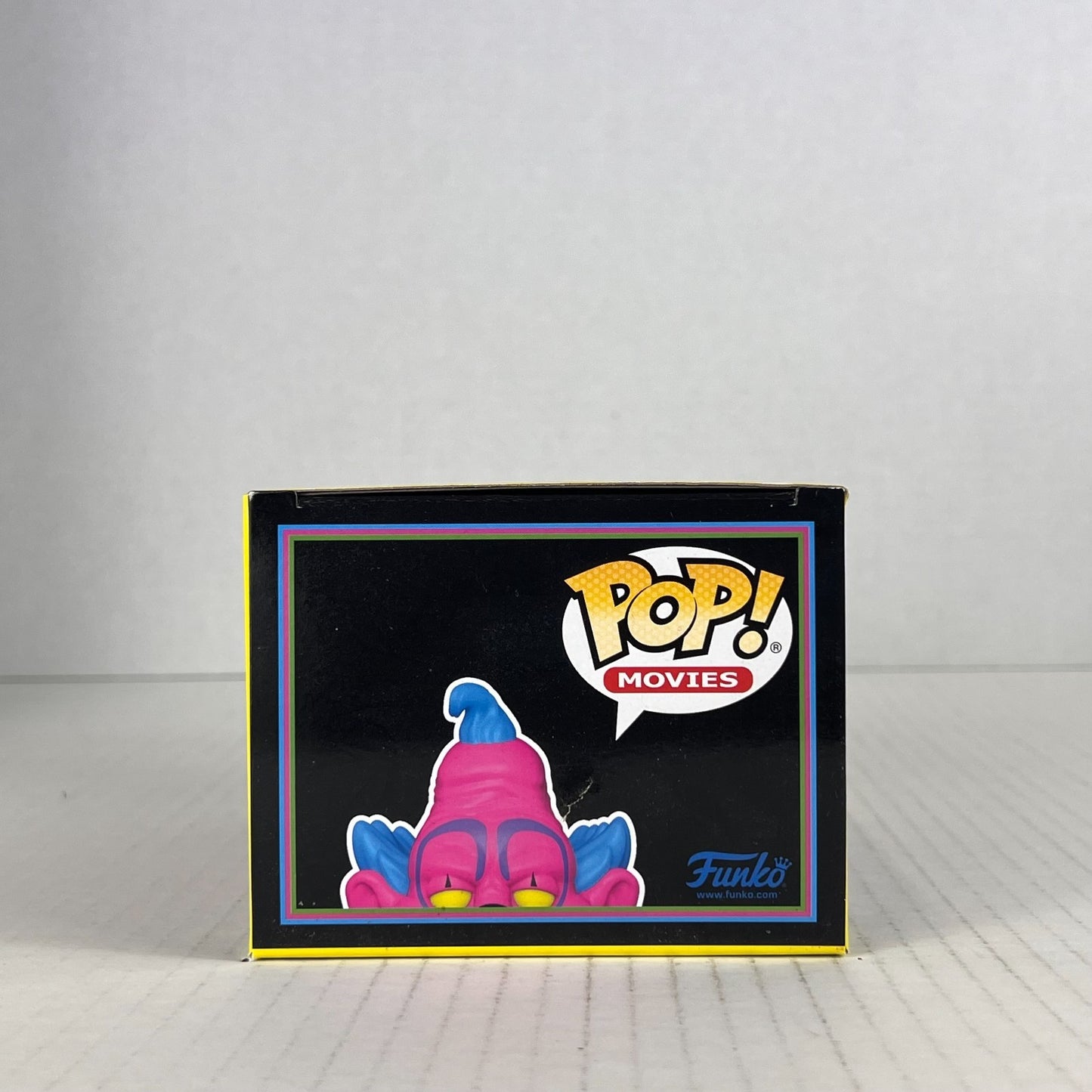 Funko POP Vinyl - Movies - Killer Klowns - Jumbo - #1383 Blacklight Gamestop