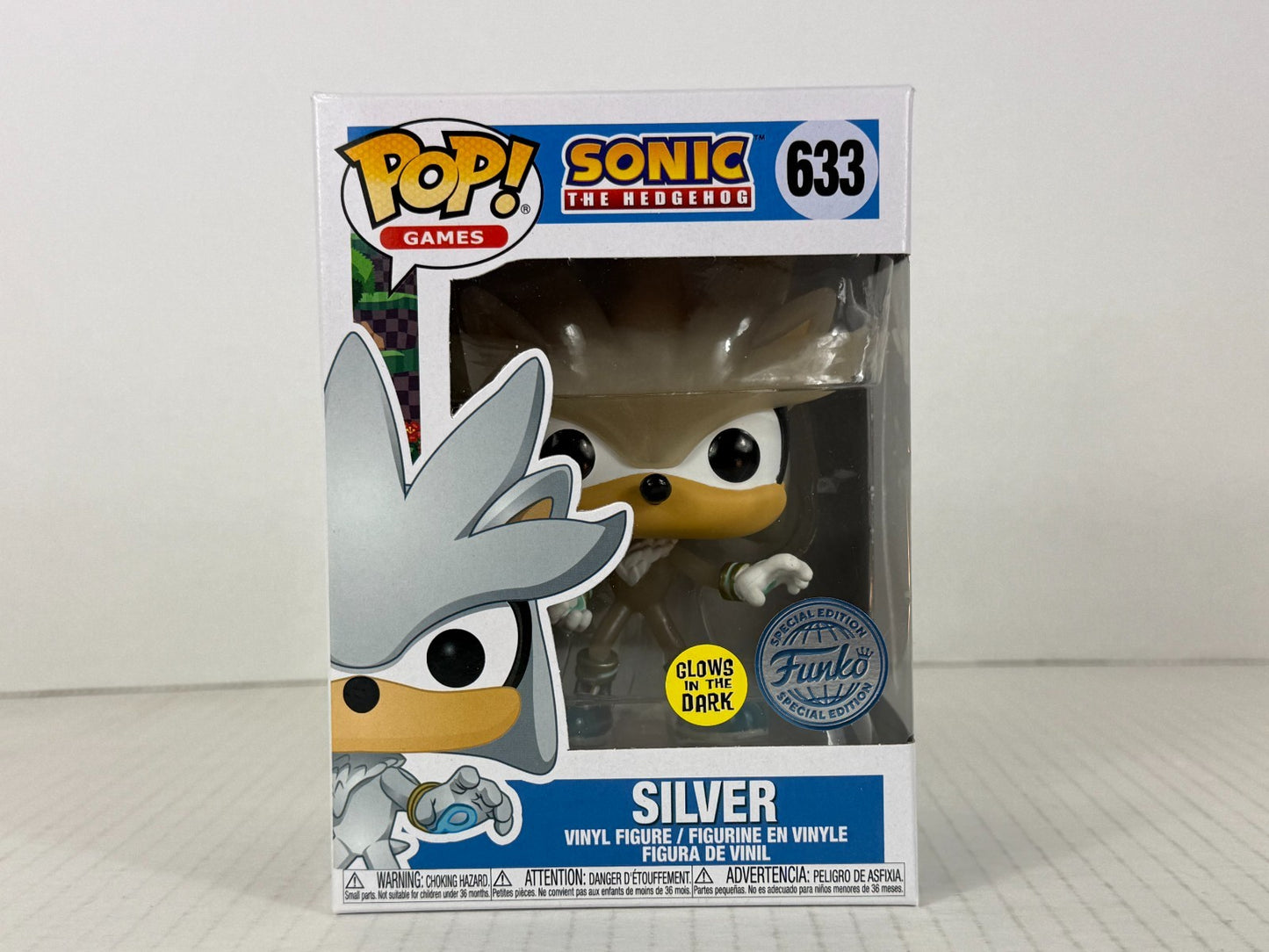Funko POP Vinyl - Games - Sonic The Hedgehog - Silver - #633 GITD