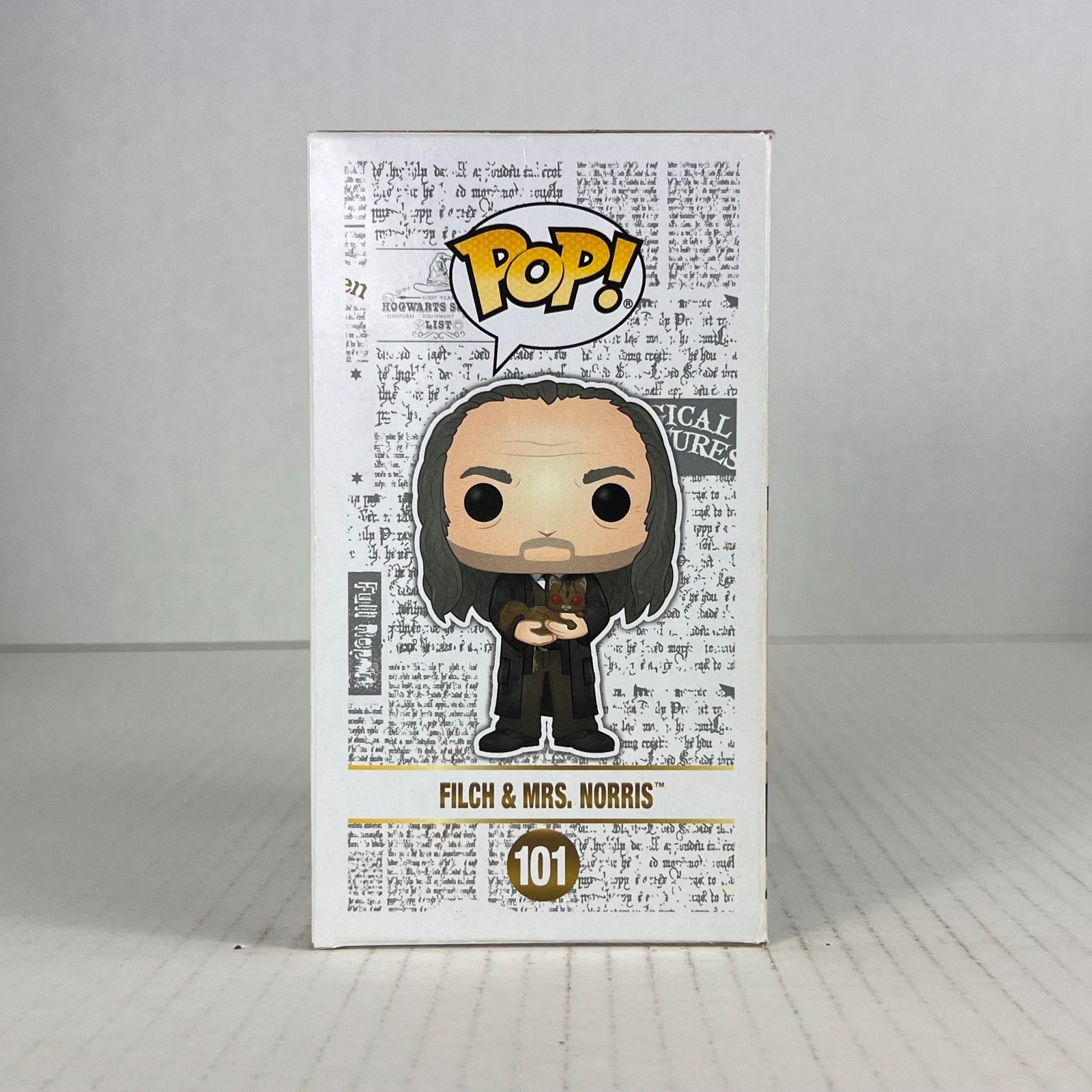 Funko POP Vinyl - Harry Potter - Filch & Mrs Norris - #101 FC 2019