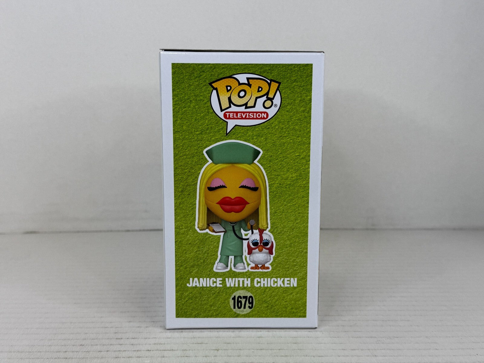 Funko POP Vinyl - Television - The Muppets - Janice With Chicken - #1679
