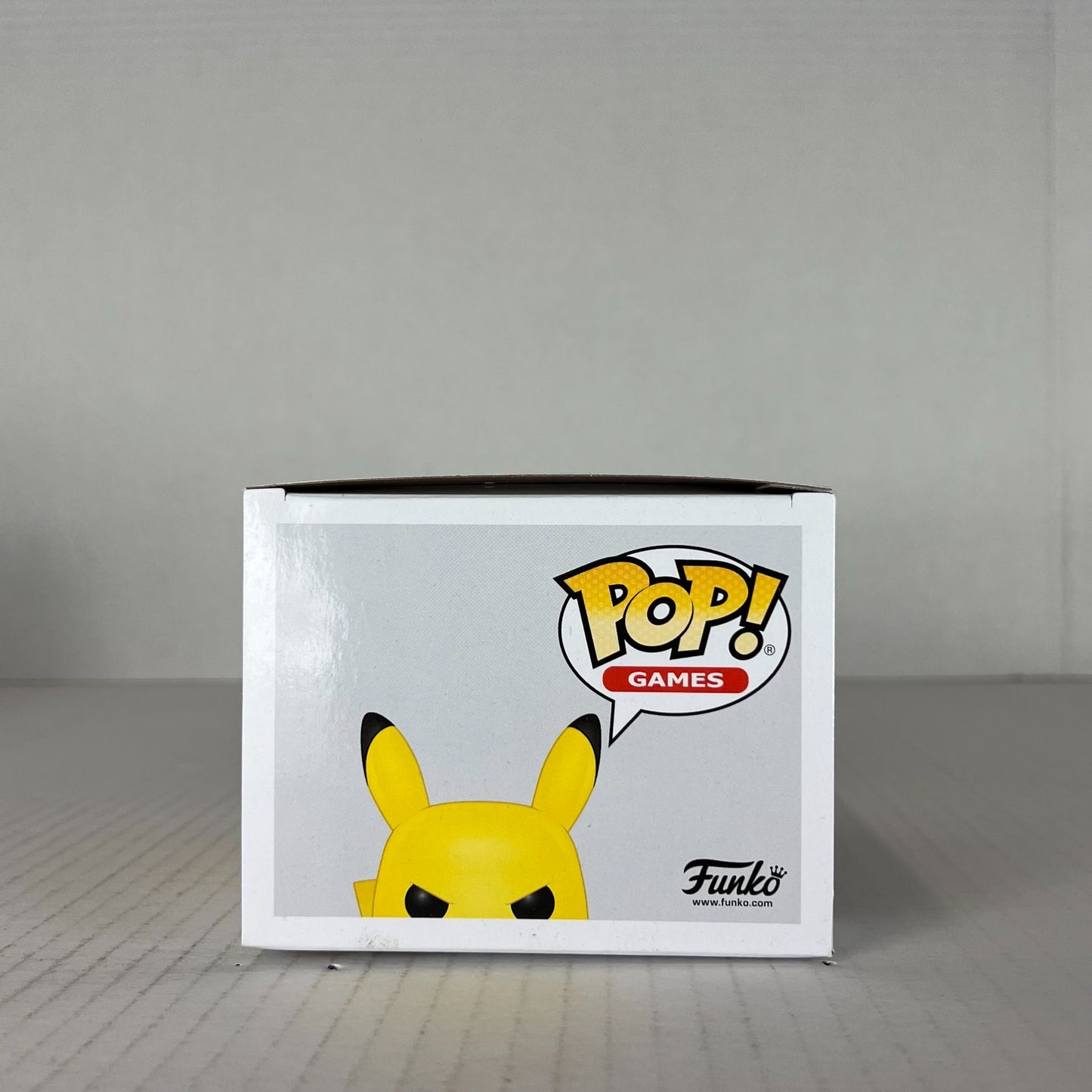 Funko POP Vinyl - Games - Pokemon - Pikachu Attack Stance - #779