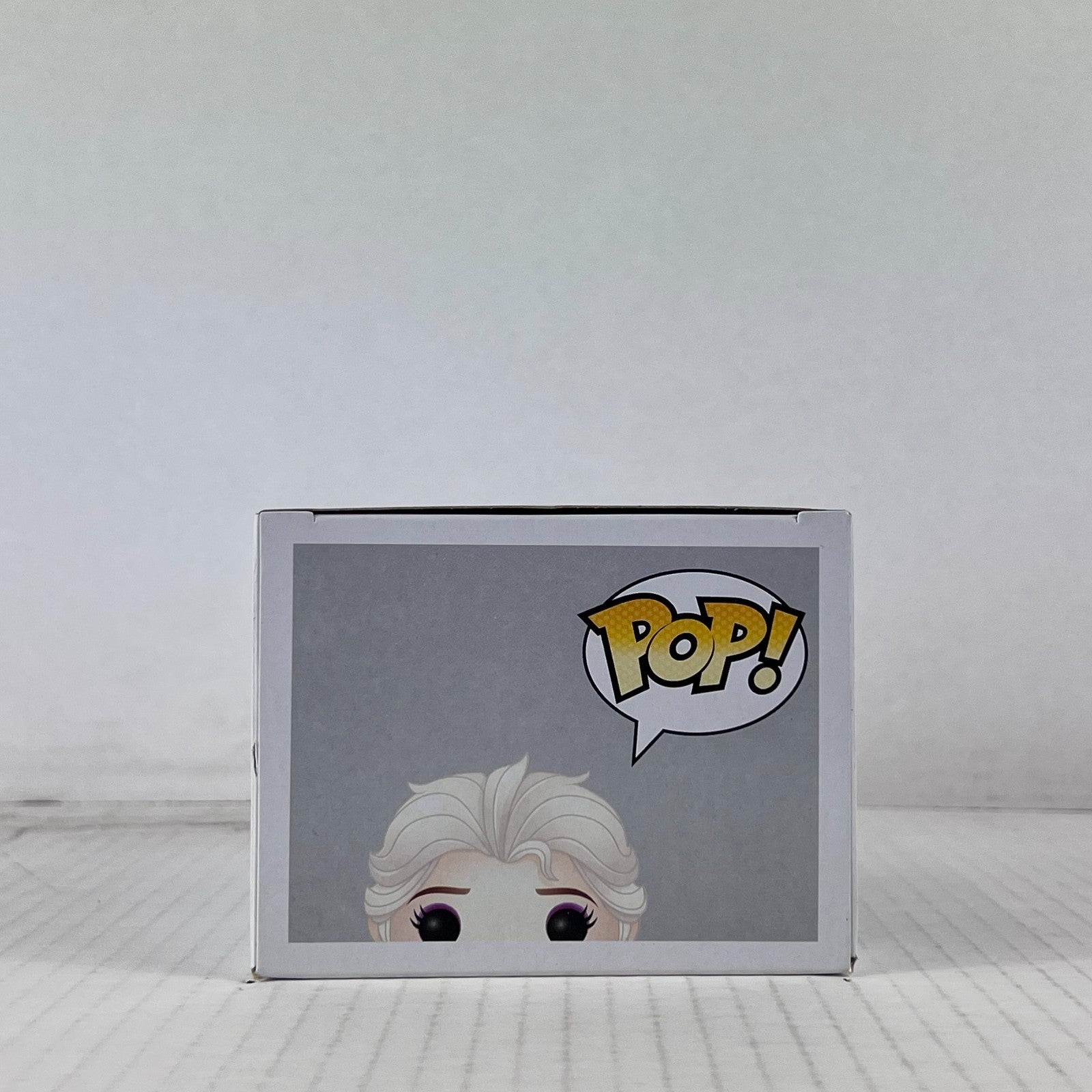 Funko POP Vinyl - Disney - Frozen - Elsa - #82 SDCC