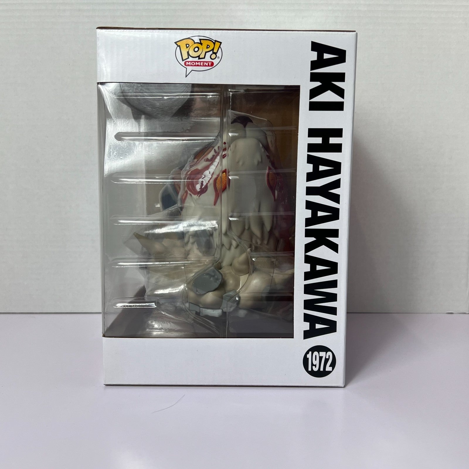 Funko POP Vinyl - Moment - Chainsaw Man - Aki Hayakawa - #1972