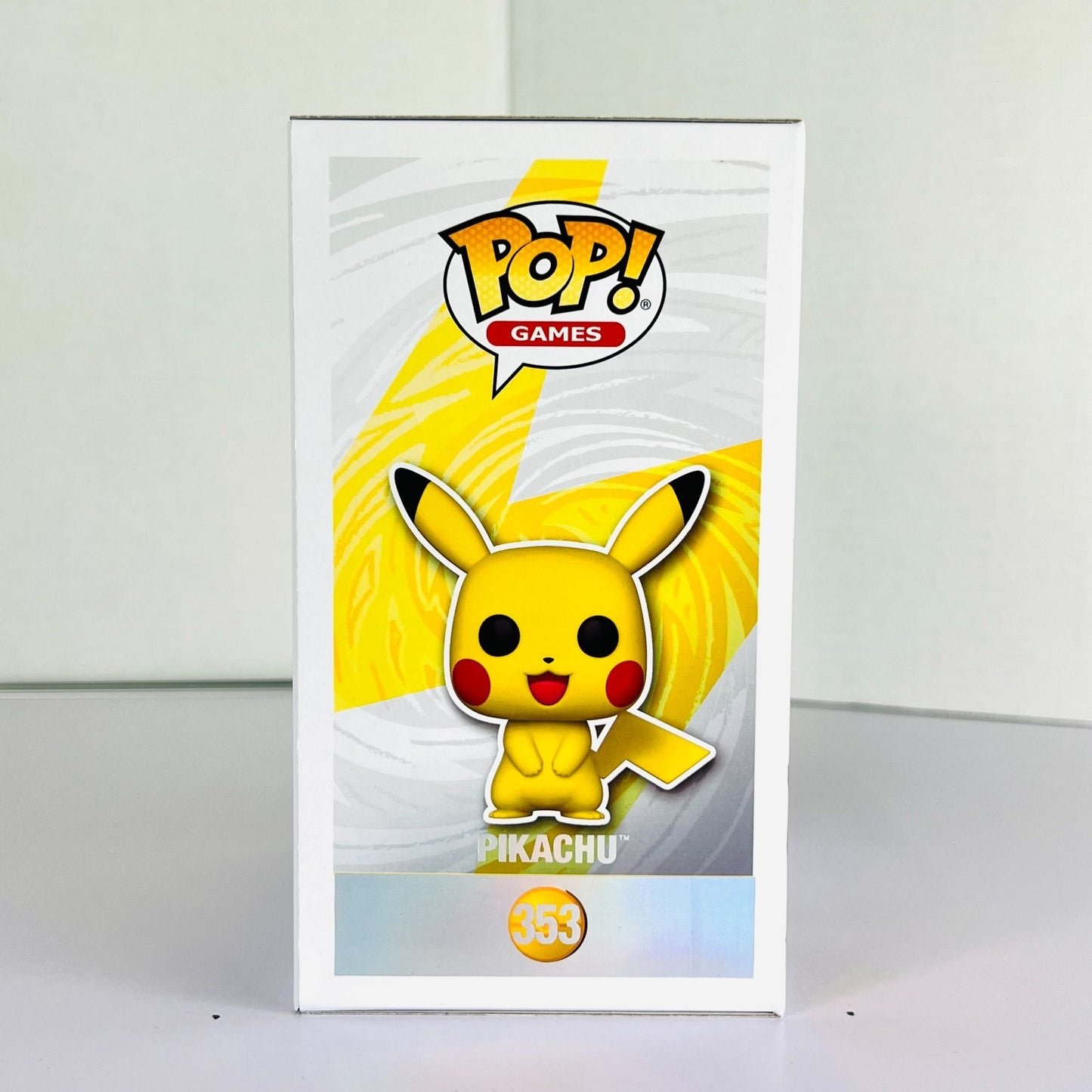 Funko POP Vinyl - Games - Pokemon - Pikachu - #353 Pearlescent