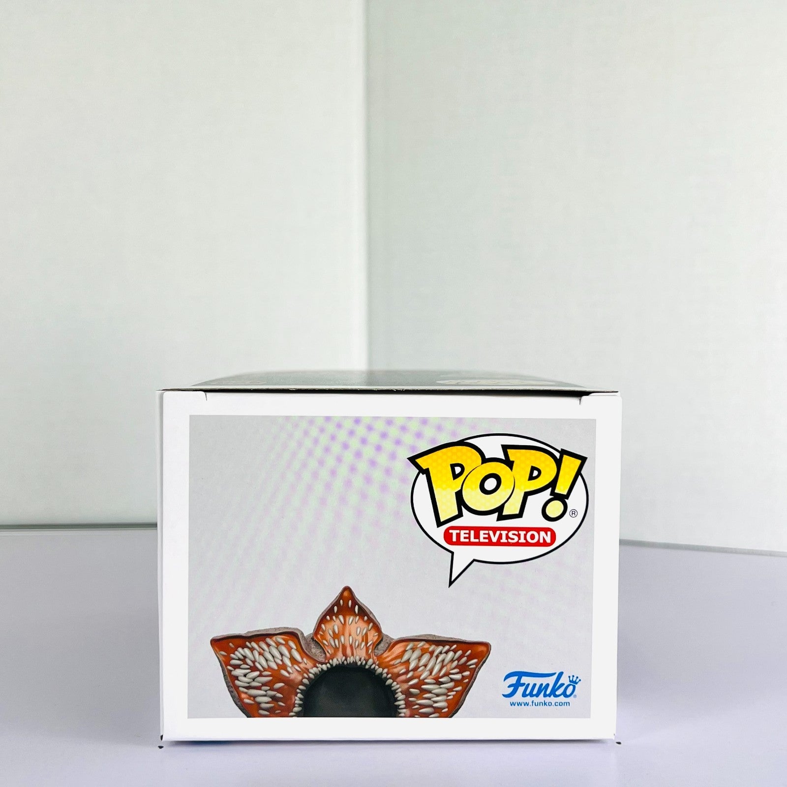 Funko POP Vinyl - Television - Stranger Things - Demogorgon - #428 GITD 3000 Pcs