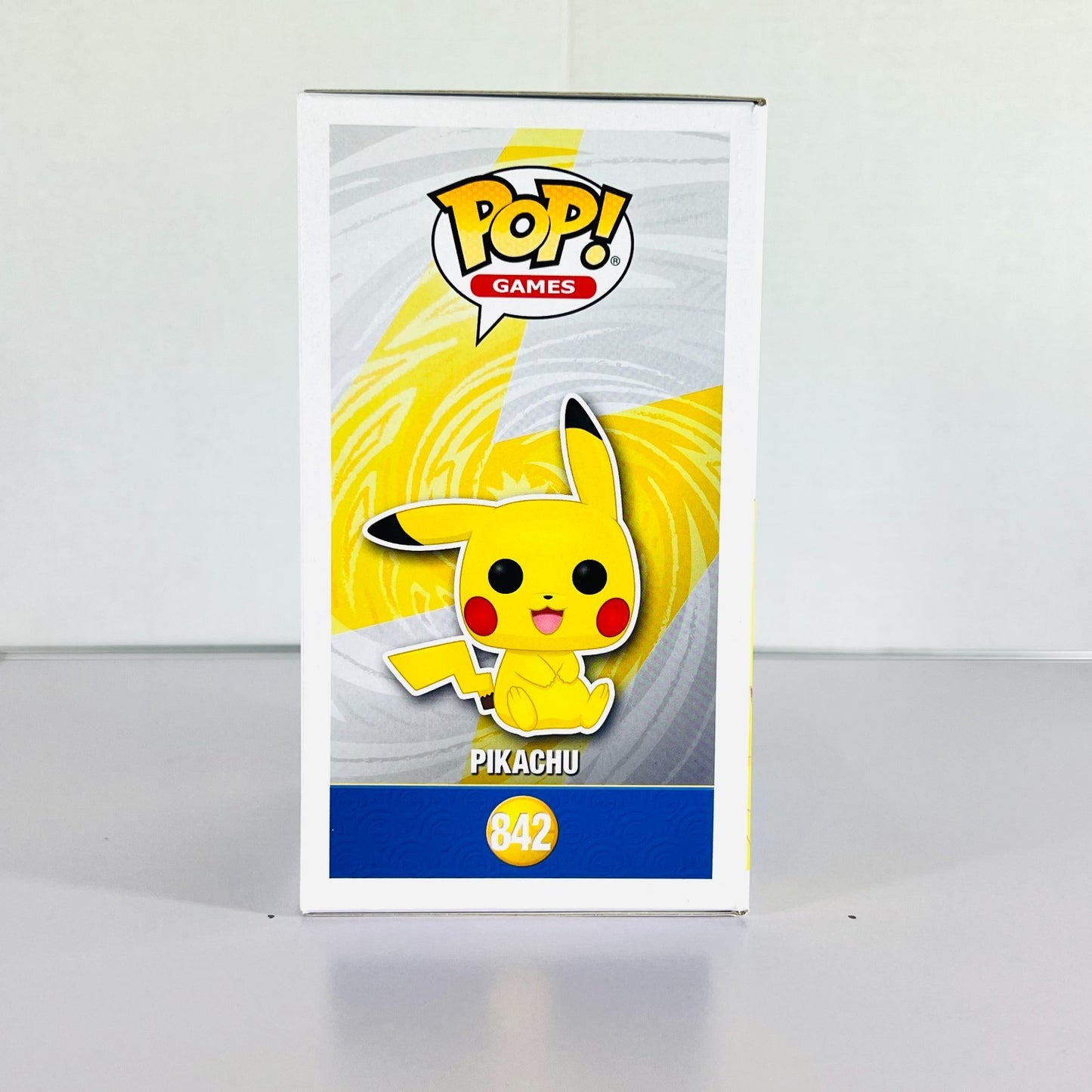 Funko POP Vinyl - Games - Pokemon - Pikachu - #842 Diamond FC 2021