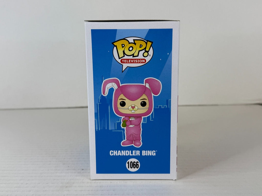 Funko POP Vinyl - Television - Friends - Chandler Bing - #1066 Flocked