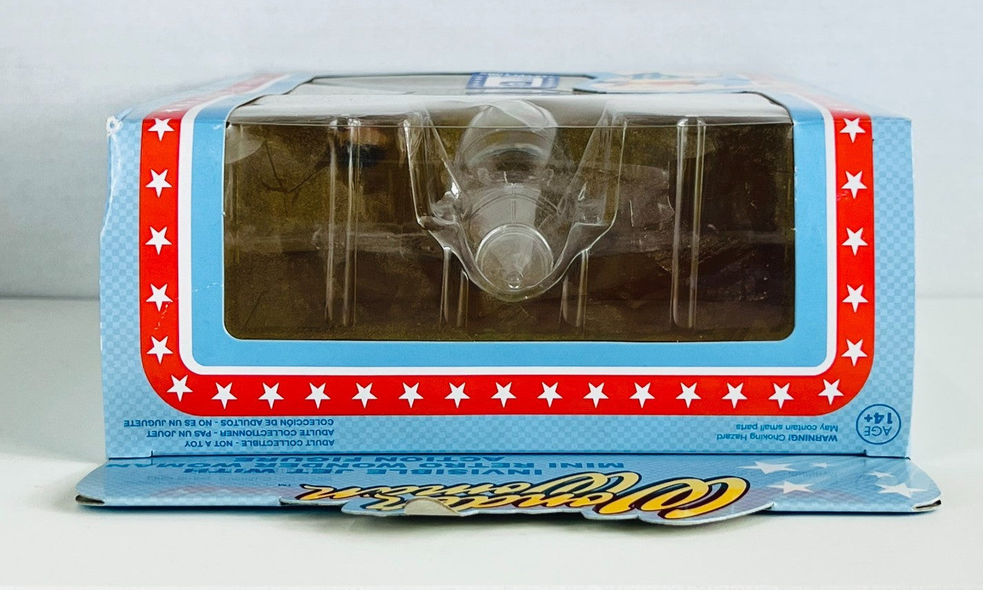 Funko - DC - Invisible Jet With Mini Retro Wonder Woman League of Collectors