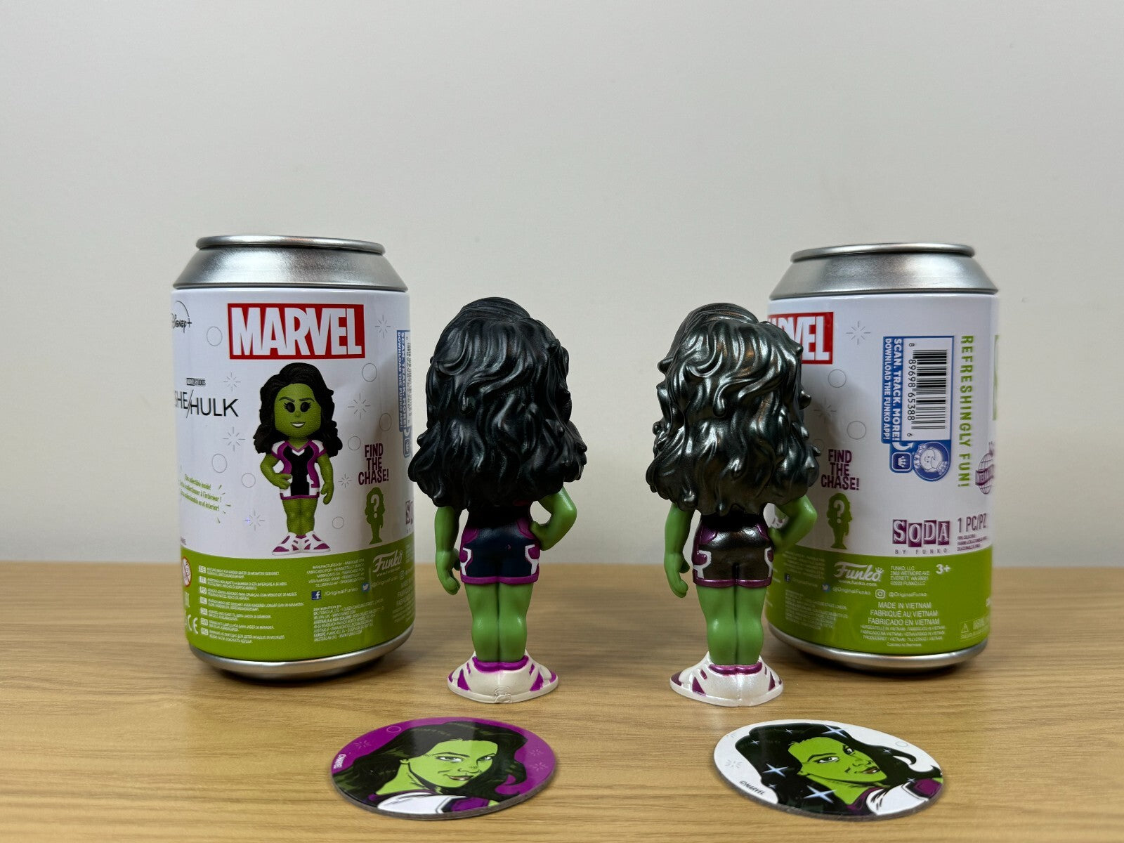 Funko POP Soda - Marvel - She-Hulk - Common and Chase Set - 10000 Piece