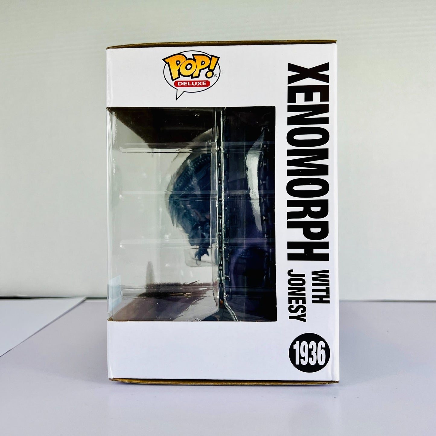 Funko POP! Vinyl - Deluxe - Alien - Xenomorph With Jonesy - #1936