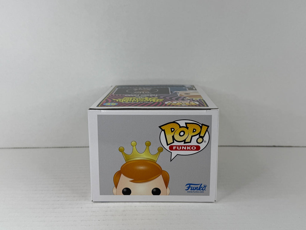 Funko POP Vinyl - Funko - Freddy Funko as Russell - 4000 Pcs Blacklight Battle