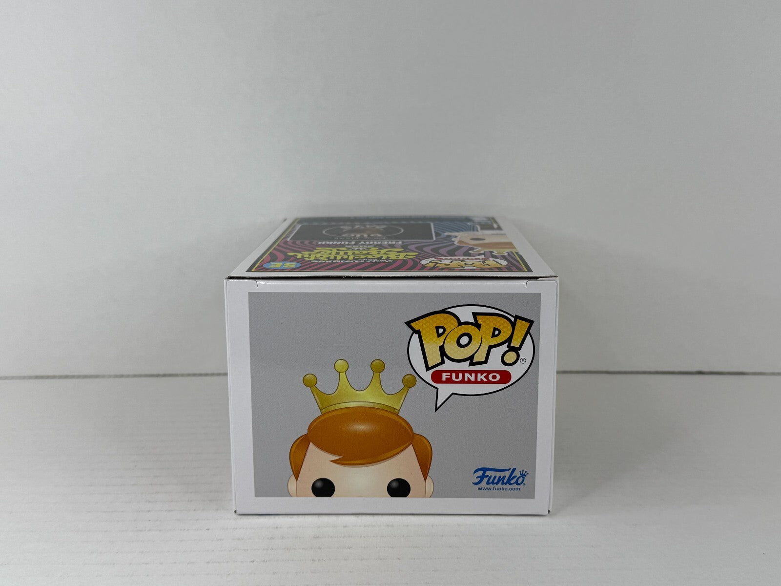 Funko POP Vinyl - Funko - Freddy Funko as Russell - 4000 Pcs Blacklight Battle