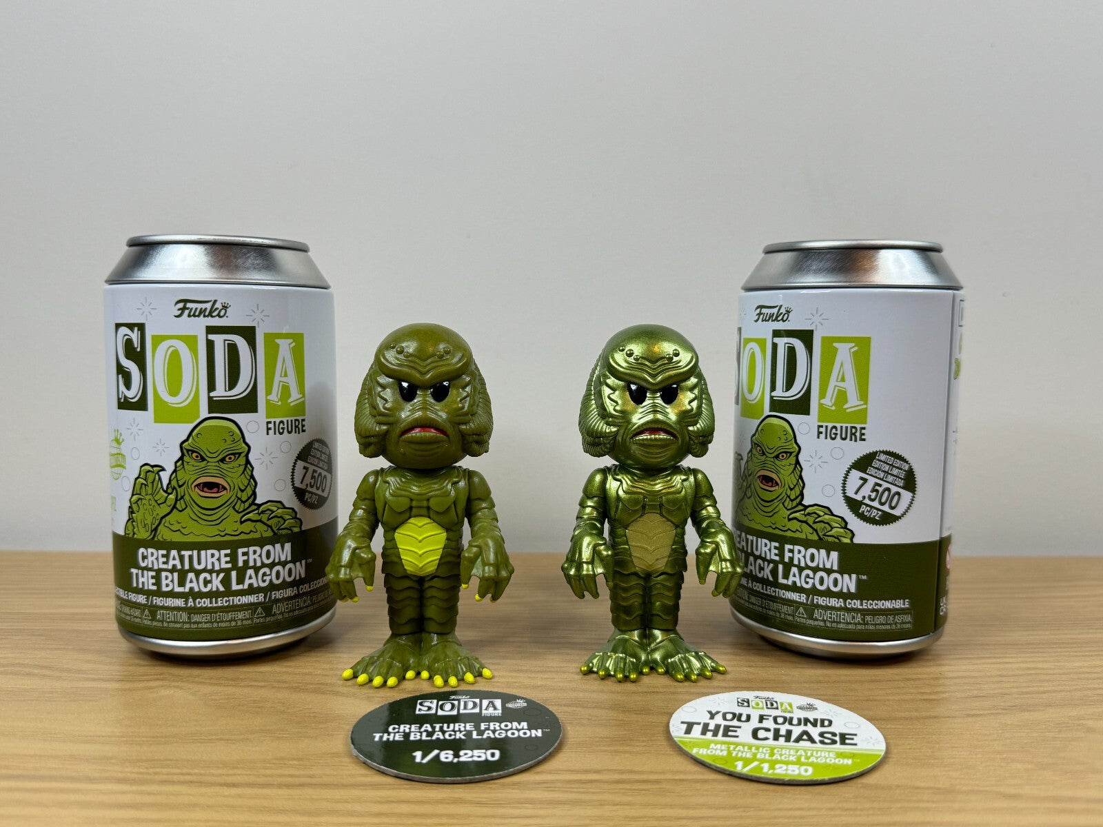 Funko POP Soda - Creature From The Black Lagoon Common and Chase Set 7500 Piece