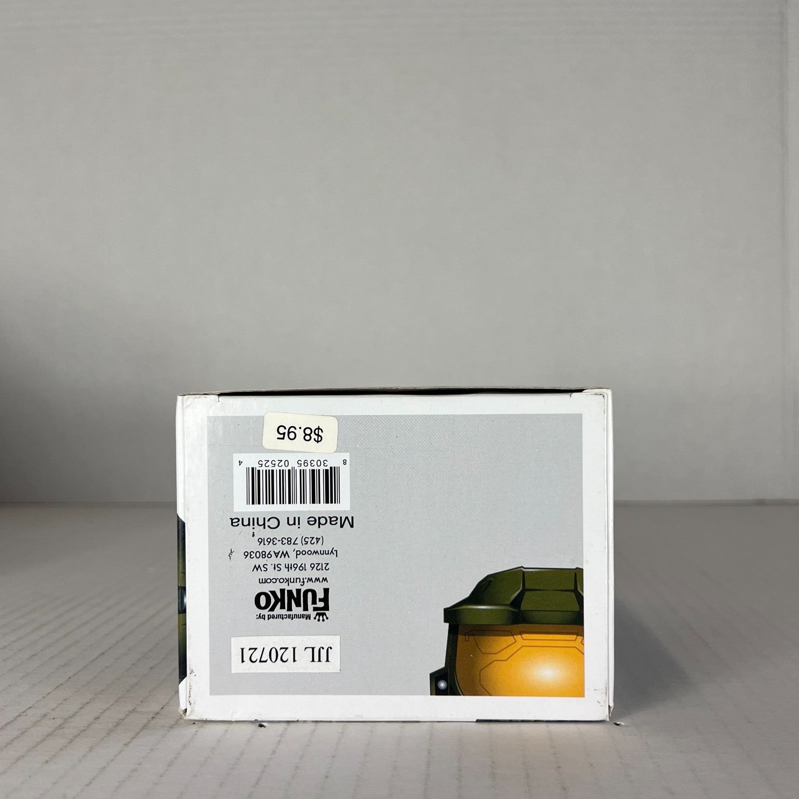 Funko POP Vinyl - HALO Universe - Master Chief Blue - #01 Barnes & Nobel