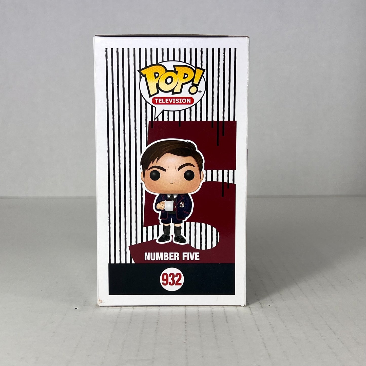 Funko POP Vinyl - Television - The Umbrella Academy - Number Five - #932 Chase