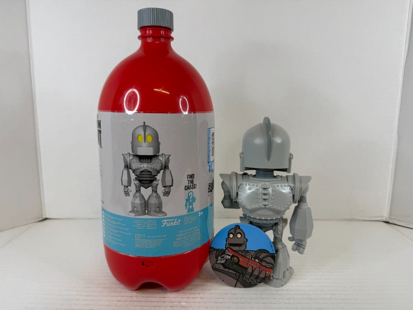 Funko POP Soda 3L - The Iron Giant With Hogarth - Chase - 6500 Pcs