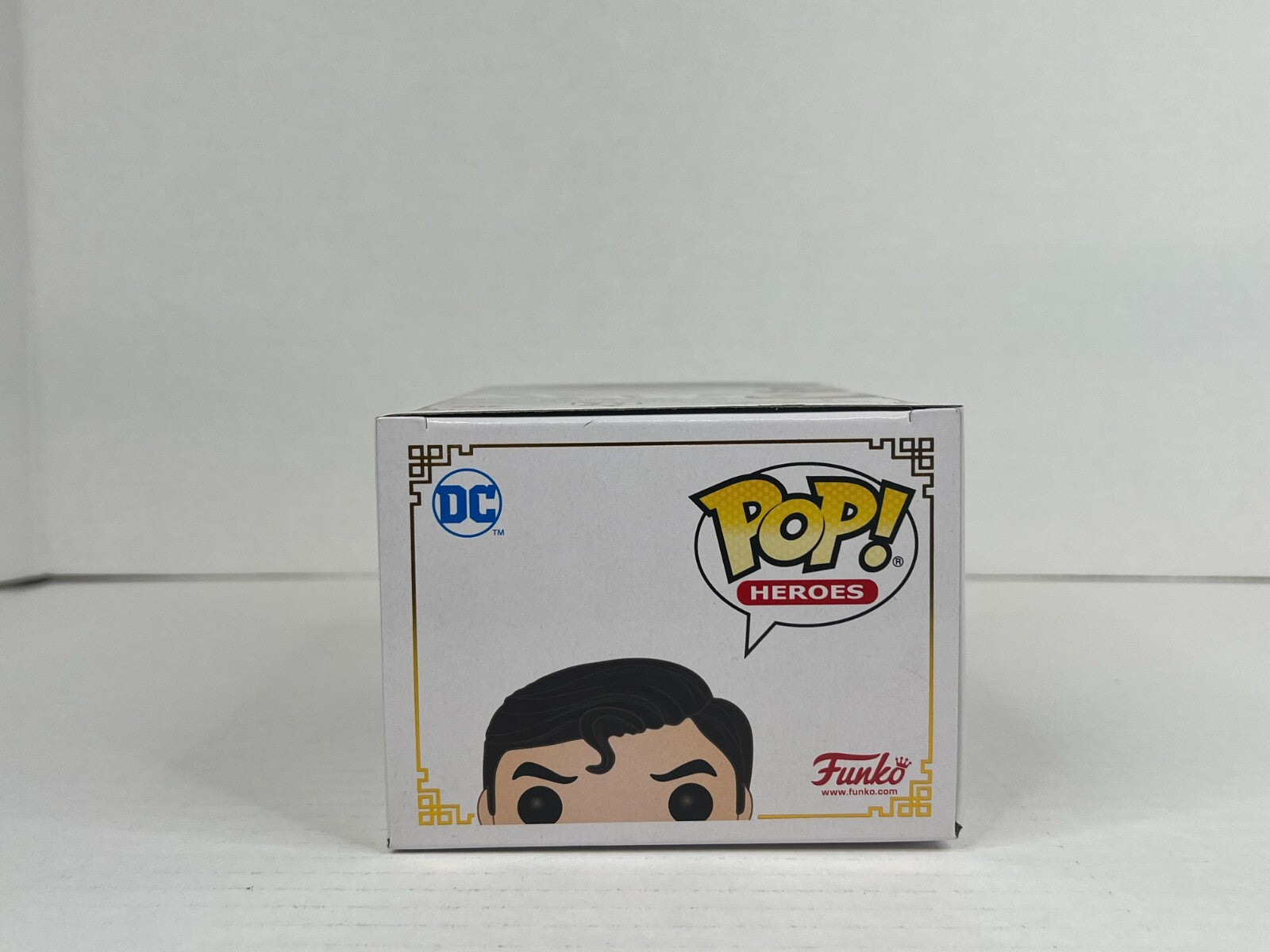 Funko POP Vinyl - Heroes - DC - Superman Black Metallic - #402