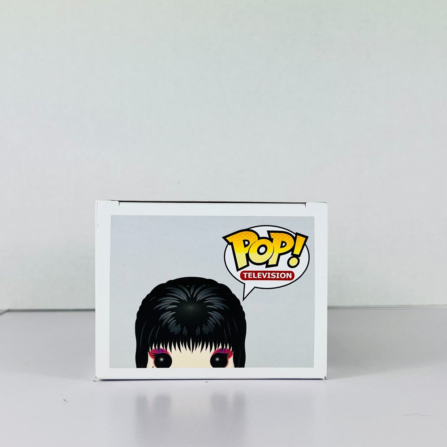 Funko POP Vinyl - Television - Elvira Mistress Of The Dark - Elvira  #375
