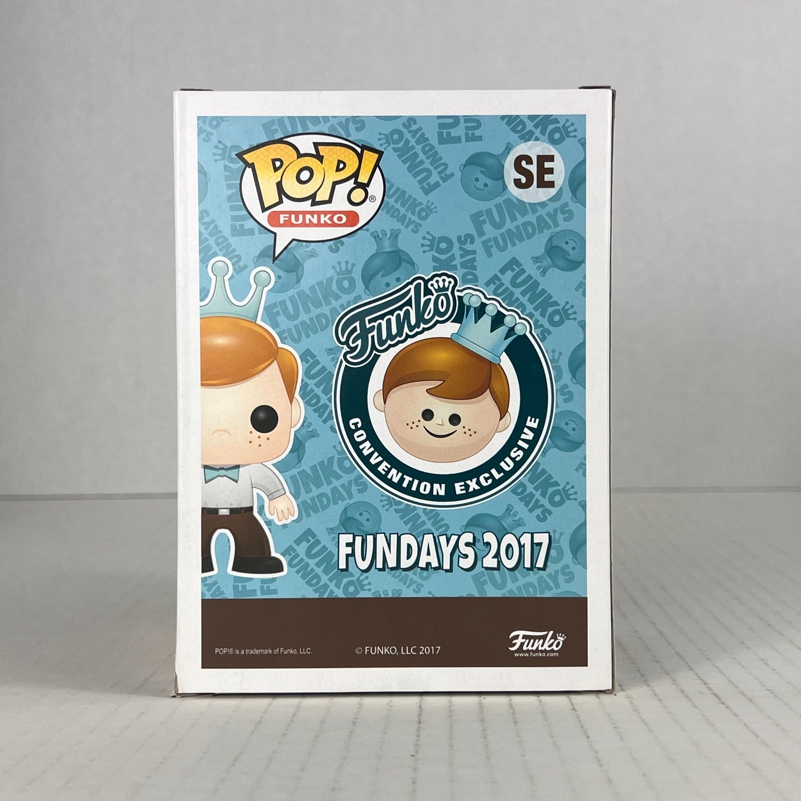 Funko POP Vinyl - Funko - Freddy Funko Holographic - 5000 Pcs GITD