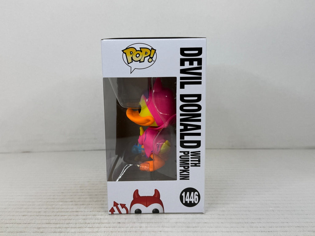 Funko POP Vinyl - Disney - Devil Donald With Pumpkin - #1446 GITD Chase