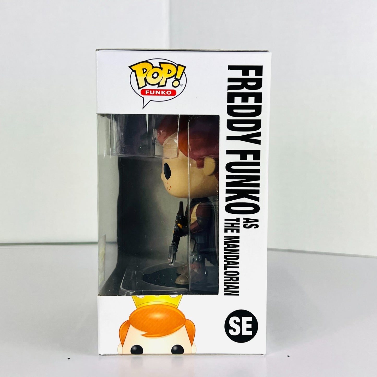 Funko POP Vinyl - Blacklight Battles - Freddy Funko as The Mandalorian 4000 Pcs