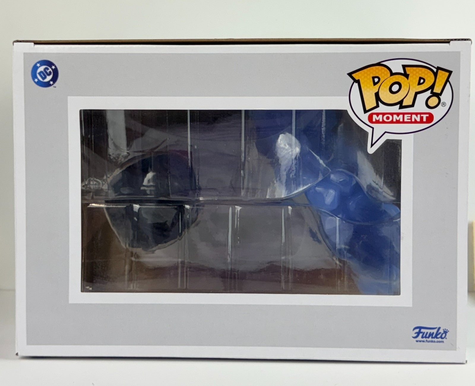 Funko POP Vinyl - Moment - Superman And Fortress Of Solitude - #582
