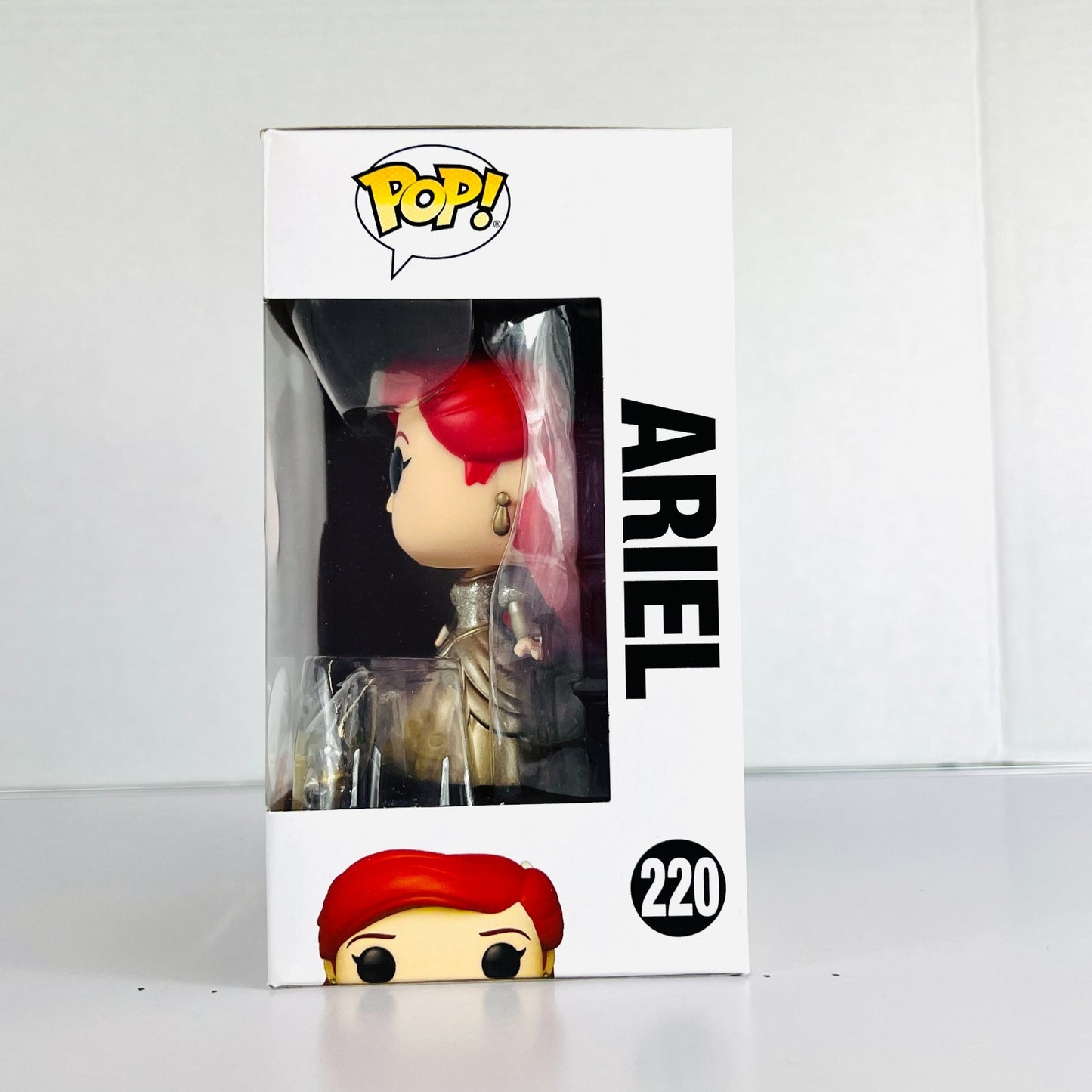 Funko POP Vinyl - Disney - Princess - Ariel - #220 With Pin