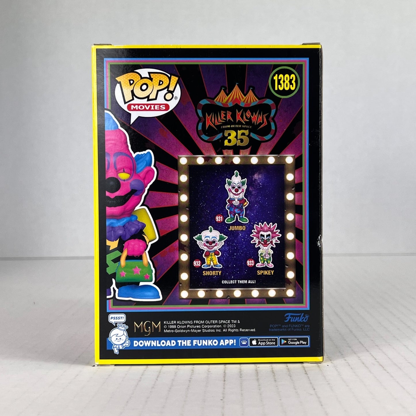 Funko POP Vinyl - Movies - Killer Klowns - Jumbo - #1383 Blacklight Gamestop