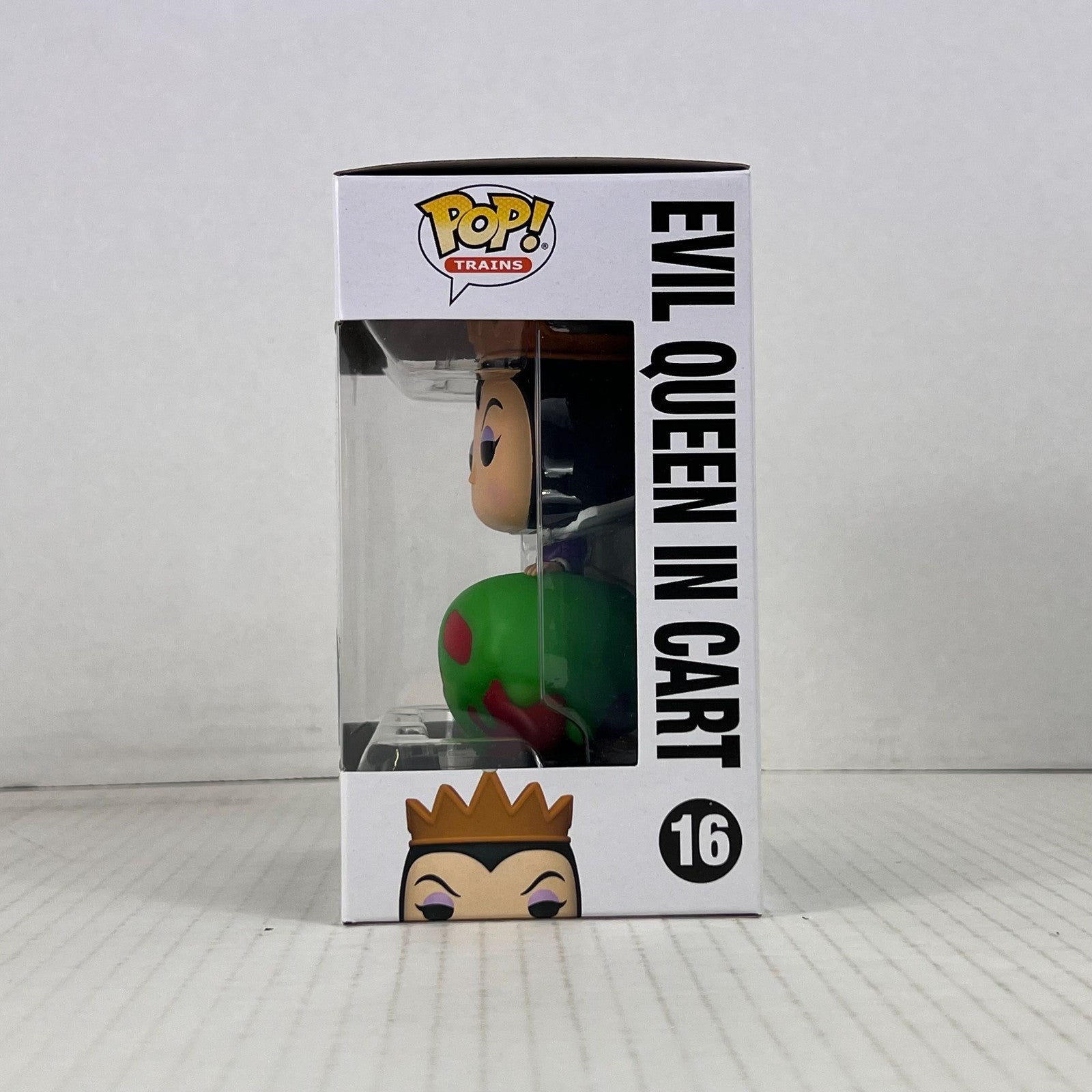 Funko POP Vinyl - Trains - Disney - Villains - Evil Queen In Cart - #16