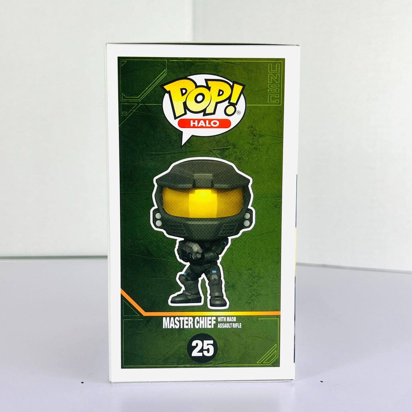 Funko POP Vinyl - Halo - Master Chief With MA5B Assault Rifle - #25 20 Years