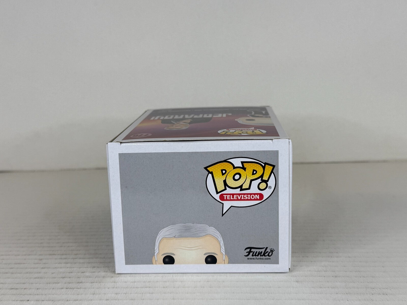 Funko Pop Vinyl - Television - Jeopardy - Alex Trebek - #776 Chase