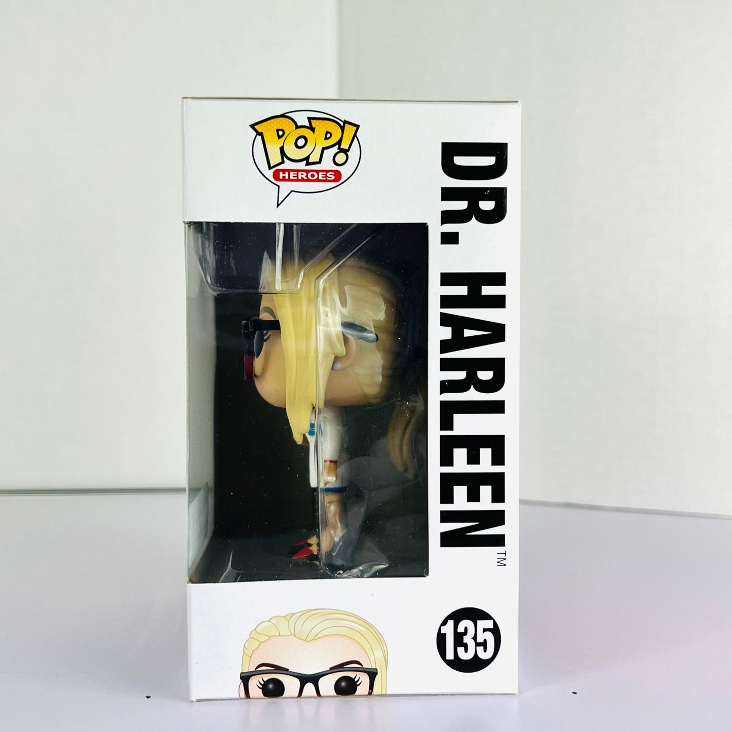 Funko POP Vinyl - Heroes - Suicide Squad - Dr Harleen - #135 Walmart Excl